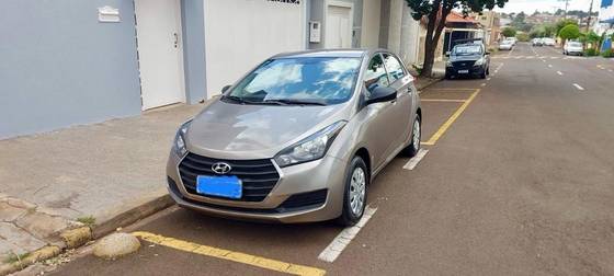 HYUNDAI HB20 1.0 COMFORT 12V FLEX 4P MANUAL